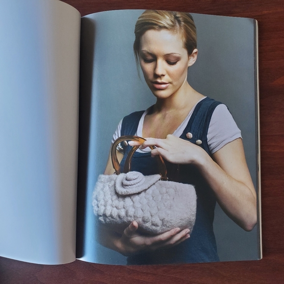 Ella Rae Felted Bags Pattern Book 2 - Picture 8 of 16